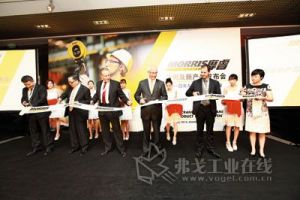 2014��9��1����Ħ�Morris Crane Systems����ʽ�����M(j��n)���Ї�(gu��)�Ј�(ch��ng)