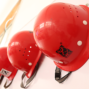 ����������\�l(f��)չ����ɽ�|���x���ؙC(j��)е���޹�˾