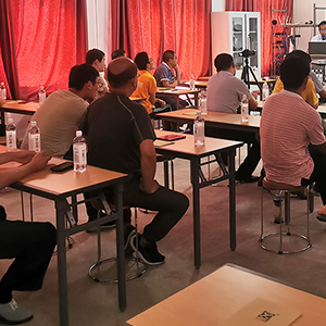 9��8��ɽ�|���x���ؙC(j��)е���޹�˾�e�k��������(ch��ng)�����C(j��)����Ӗ(x��n)�n